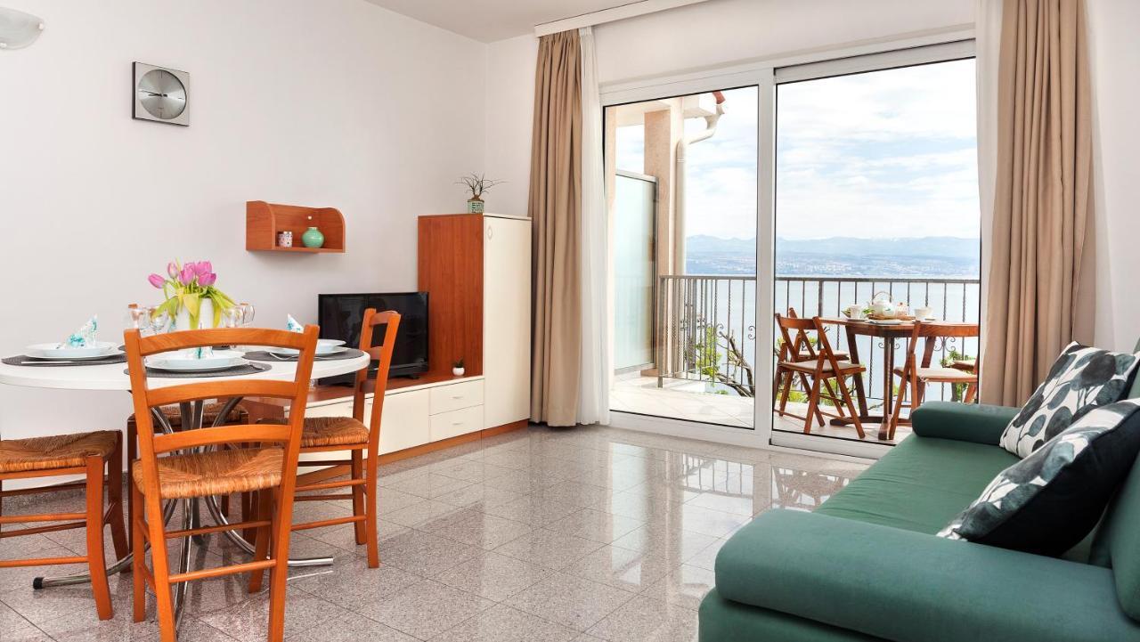 Apartment Villa Lidija 洛夫兰 外观 照片